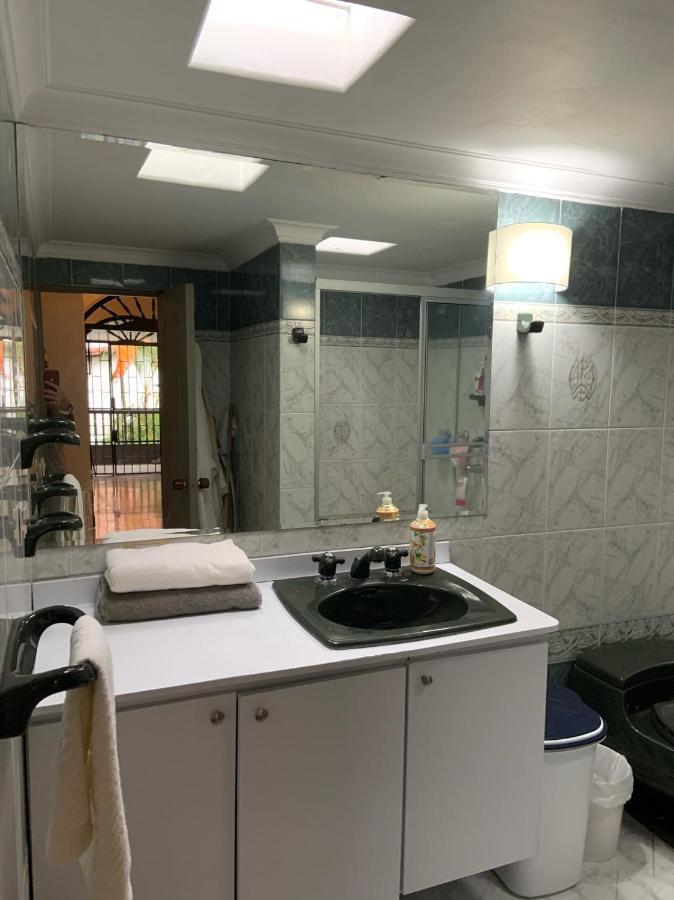 Casa Rosales Hotell Medellín Eksteriør bilde